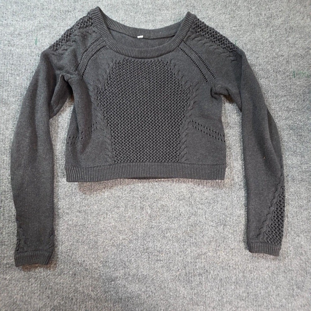 Lululemon Sweater Womens Small Gray Open Knit Cropped Raglan Crewneck Pullover